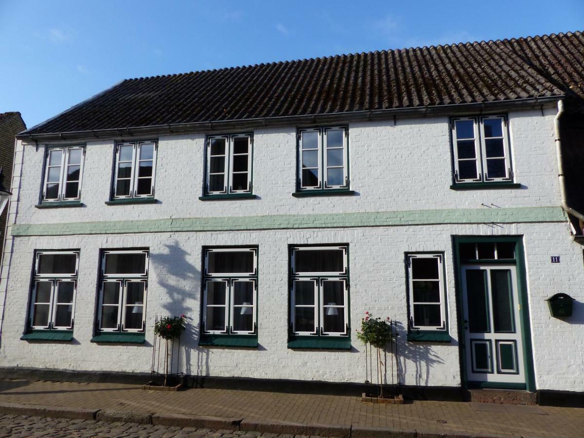 Alter Kraemerladen Von 1732 Friedrichstadt Esterno foto